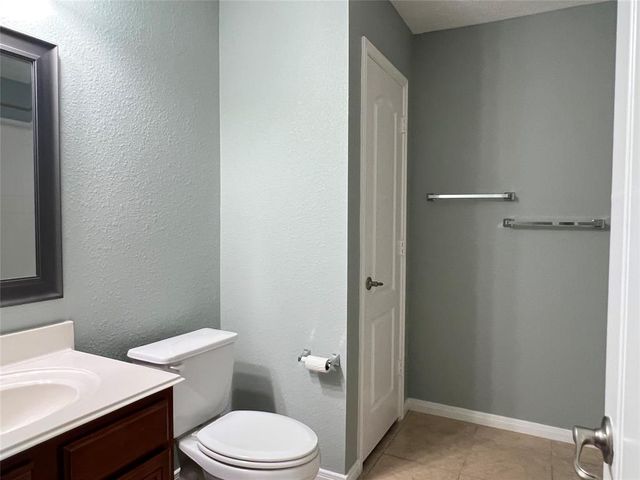 9515 Lower Ridgeway, Houston, TX 77075