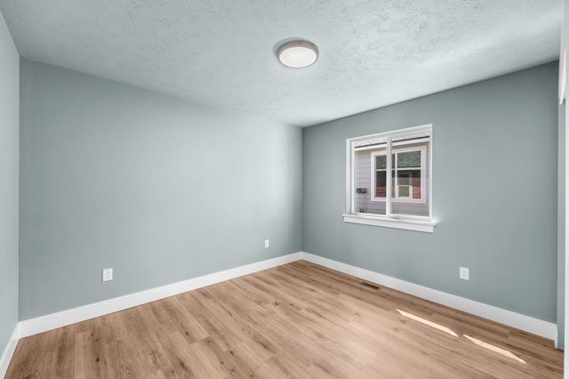 2109 N Sipple Rd, Spokane Valley, WA 99212
