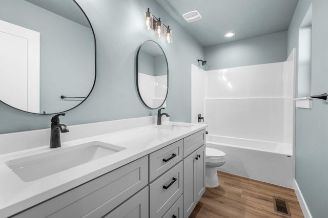 2109 N Sipple Rd, Spokane Valley, WA 99212