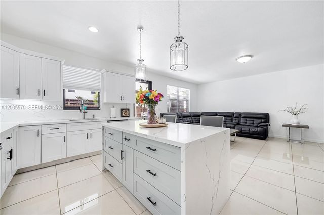 15294 SW 173rd St, Miami, FL 33187