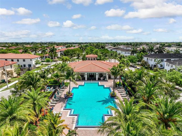15294 SW 173rd St, Miami, FL 33187