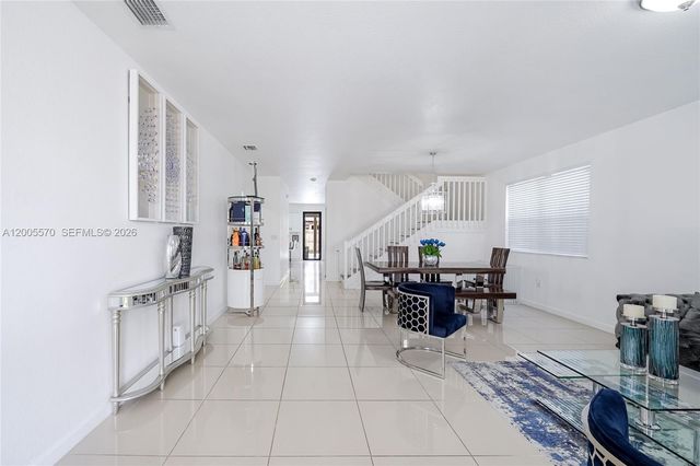 15294 SW 173rd St, Miami, FL 33187