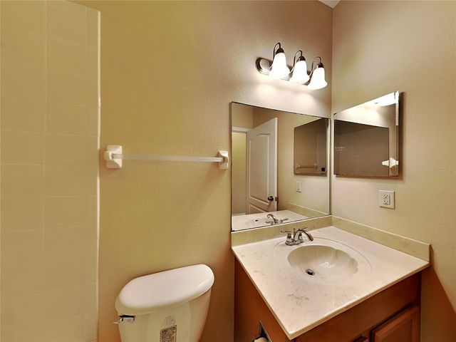 4252 HAWKSLEY PLACE, Wesley Chapel, FL 33545