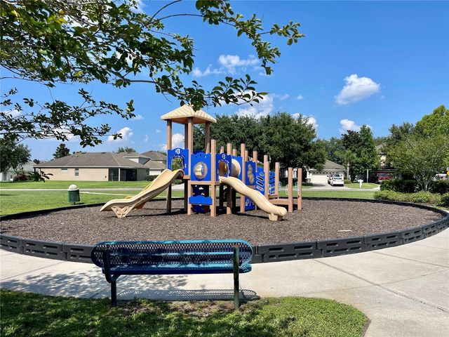 4252 HAWKSLEY PLACE, Wesley Chapel, FL 33545