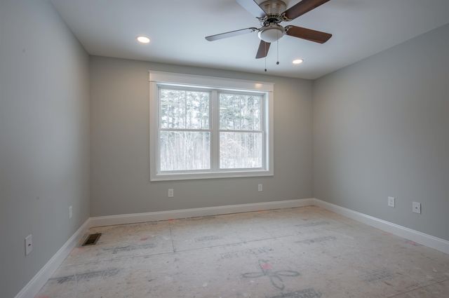 11 Nash Lane, Epsom, NH 03234