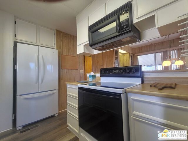 69601 Country Club Drive, Desert Hot Springs, CA 92241