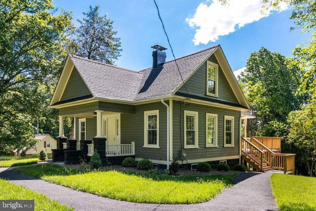 9316 CROOM RD, Upper Marlboro, MD 20772