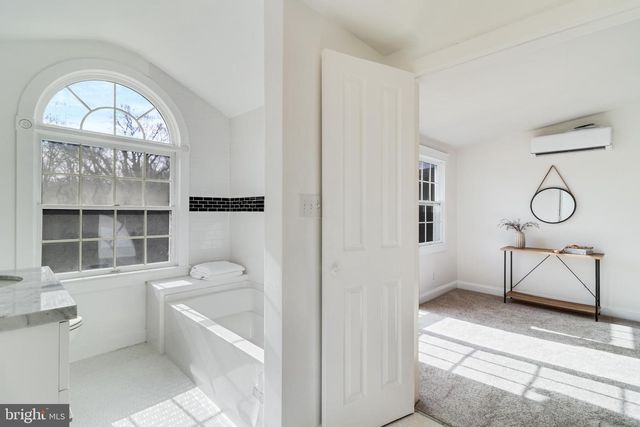 9316 CROOM RD, Upper Marlboro, MD 20772