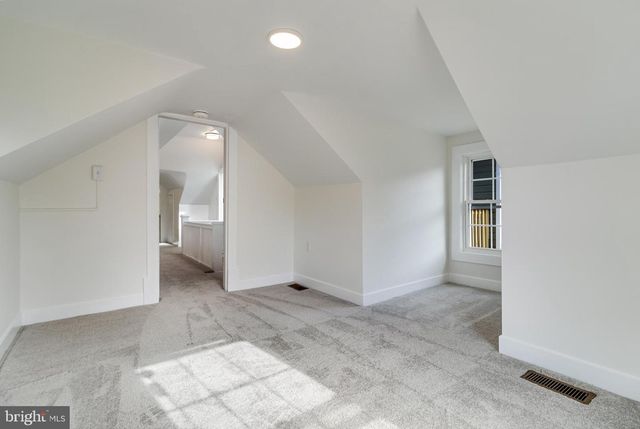 9316 CROOM RD, Upper Marlboro, MD 20772