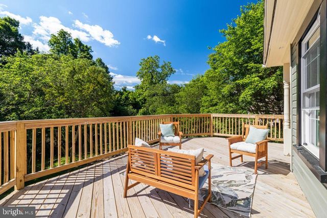 9316 CROOM RD, Upper Marlboro, MD 20772