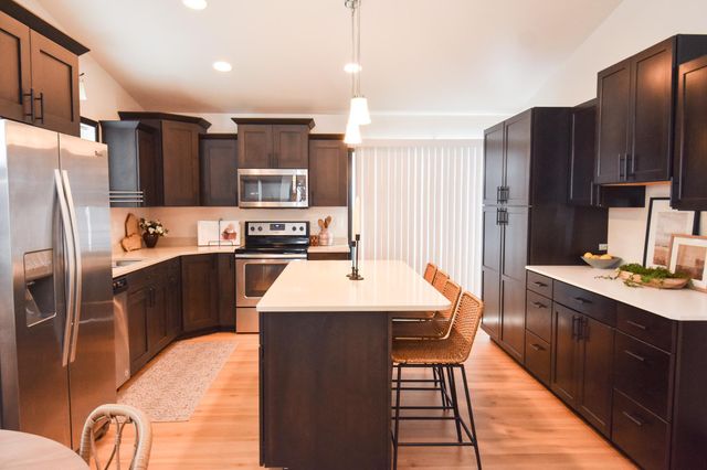 7454 21 Street S, Fargo, ND 58104