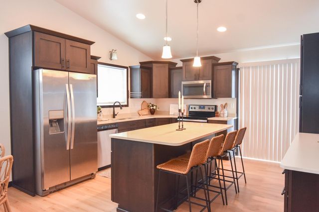 7454 21 Street S, Fargo, ND 58104