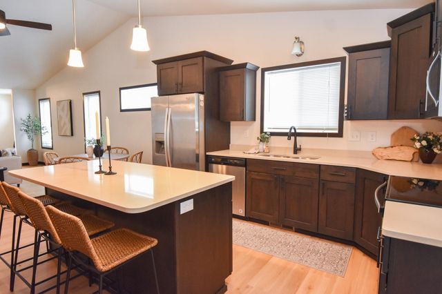 7454 21 Street S, Fargo, ND 58104