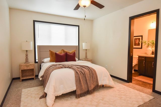 7454 21 Street S, Fargo, ND 58104