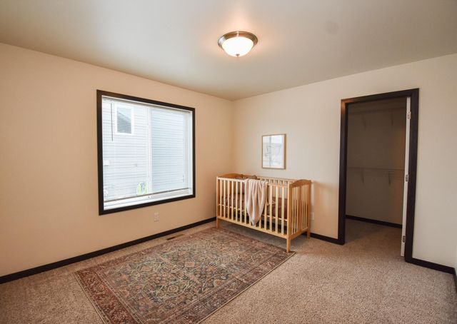 7454 21 Street S, Fargo, ND 58104