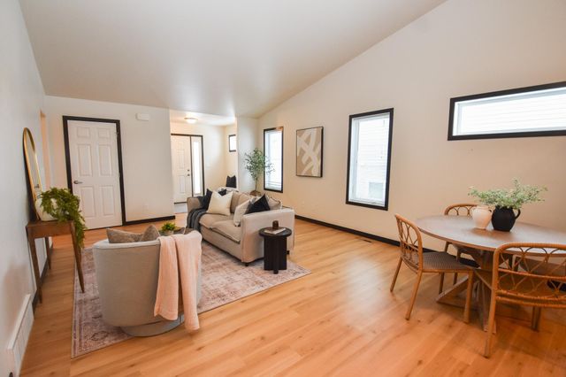 7454 21 Street S, Fargo, ND 58104