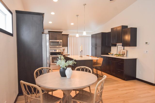 7454 21 Street S, Fargo, ND 58104