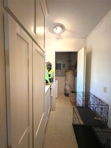 3024 Lamar Circle, El Campo, TX 77437