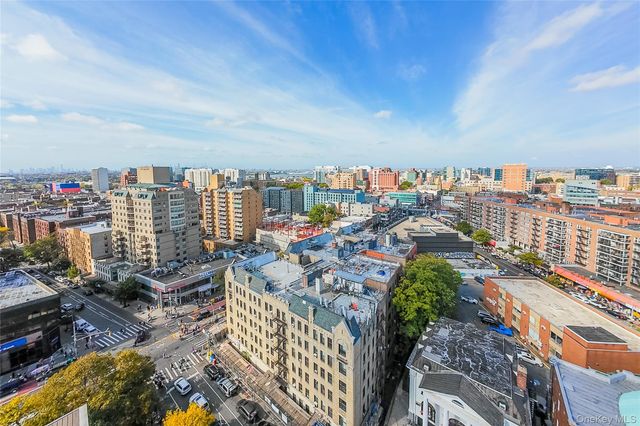 136-05 Sanford Avenue 3A, Flushing, NY 11355