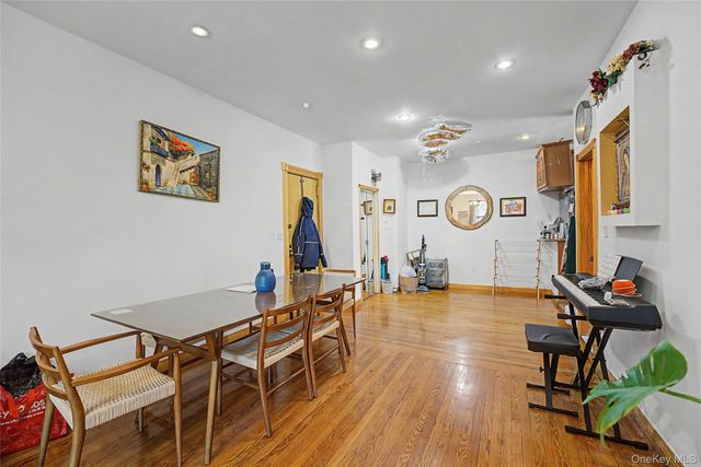 136-05 Sanford Avenue 3A, Flushing, NY 11355