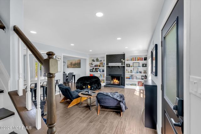 389 Kildare Drive, Toms River, NJ 08753
