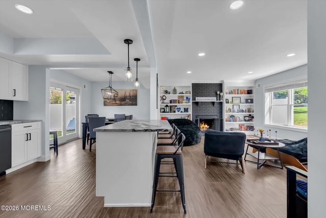 389 Kildare Drive, Toms River, NJ 08753