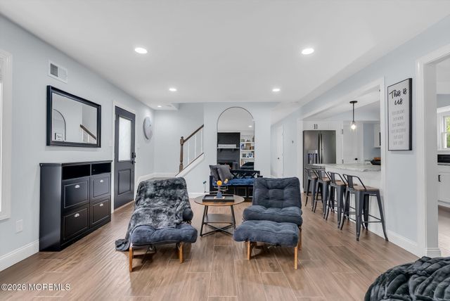 389 Kildare Drive, Toms River, NJ 08753
