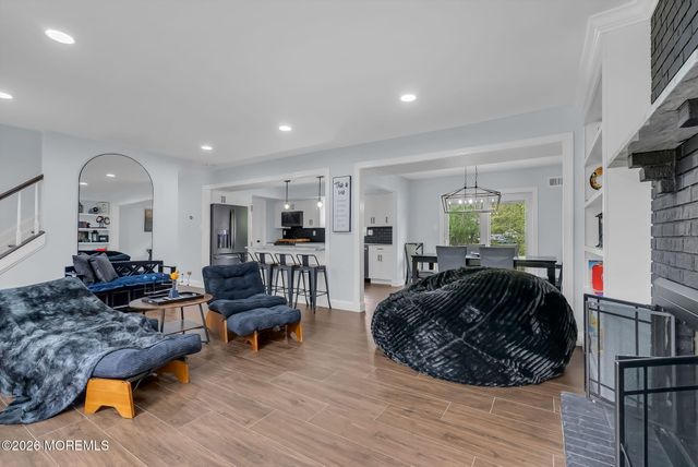 389 Kildare Drive, Toms River, NJ 08753