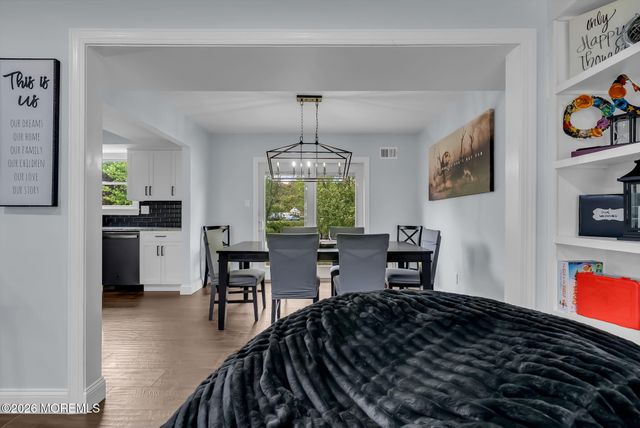 389 Kildare Drive, Toms River, NJ 08753