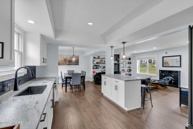 389 Kildare Drive, Toms River, NJ 08753