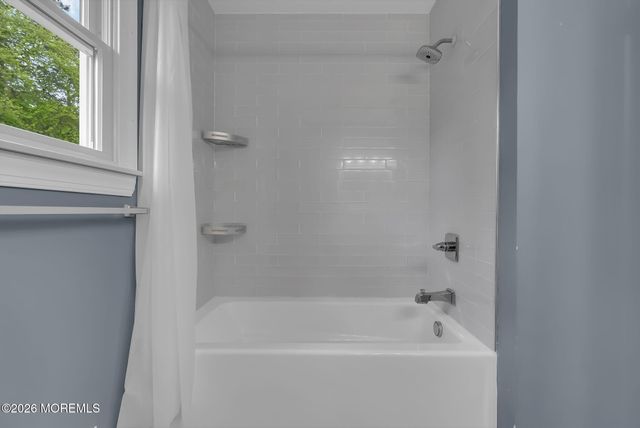 389 Kildare Drive, Toms River, NJ 08753