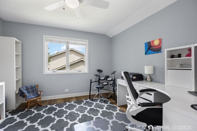 1304 Clark Street, North Aurora, IL 60542