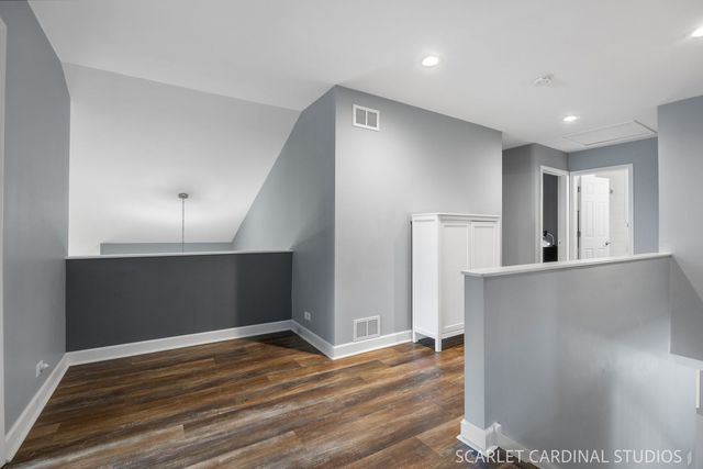 1304 Clark Street, North Aurora, IL 60542