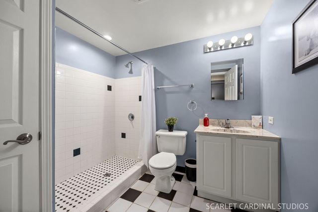 1304 Clark Street, North Aurora, IL 60542