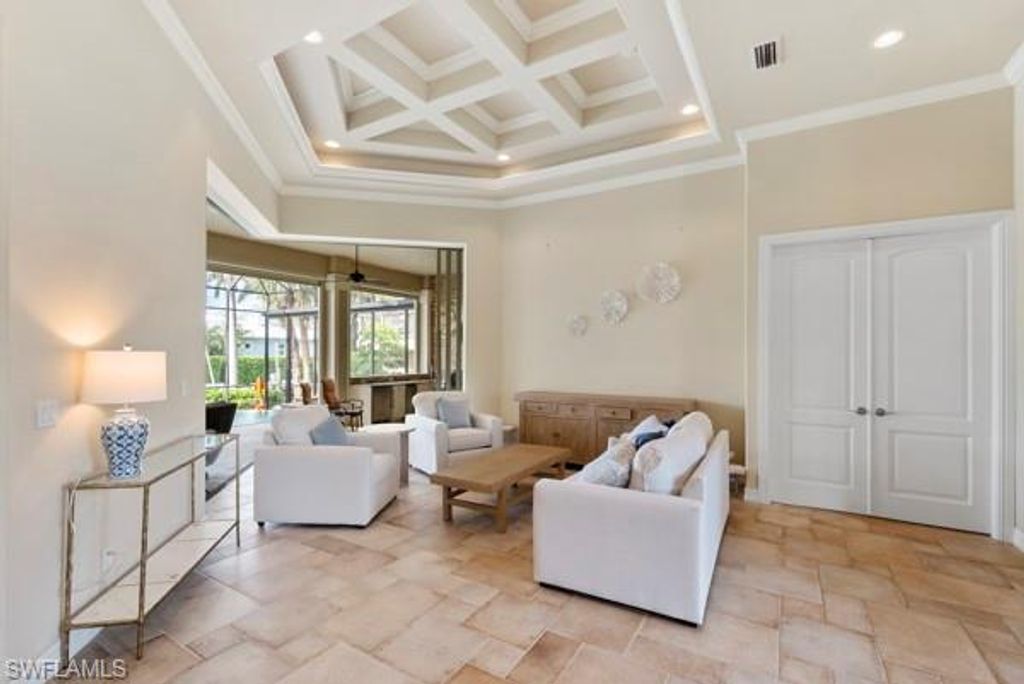 1400 Jewel Box AVE, NAPLES, FL 34102 — photo 3