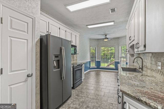 105 Gleneagle Drive, Byron, GA 31008