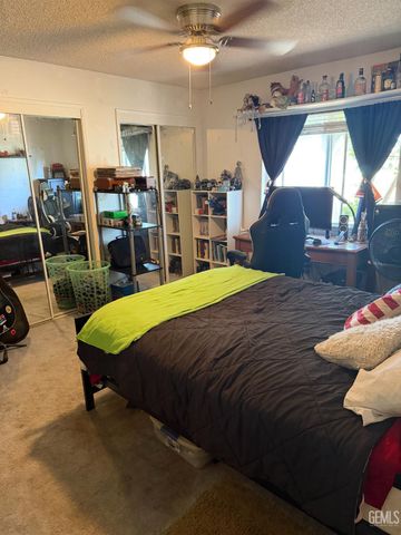 5901 Wilson Road, Bakersfield, CA 93309