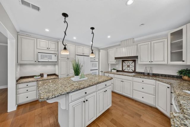 649 Brenda Lee Drive, San Jose, CA 95123