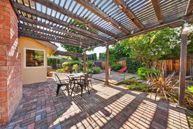 649 Brenda Lee Drive, San Jose, CA 95123