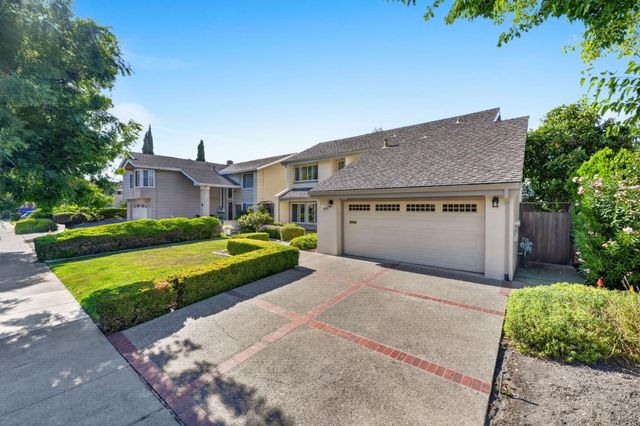 649 Brenda Lee Drive, San Jose, CA 95123