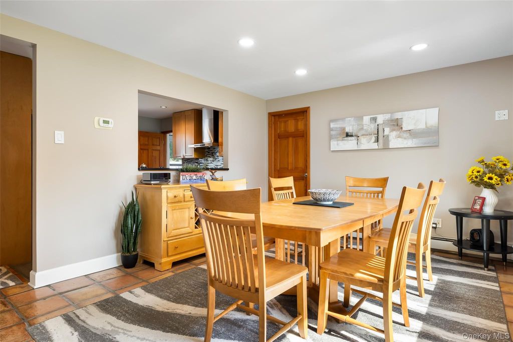 2100 North Drive, Seaford, NY 11783 — photo 3