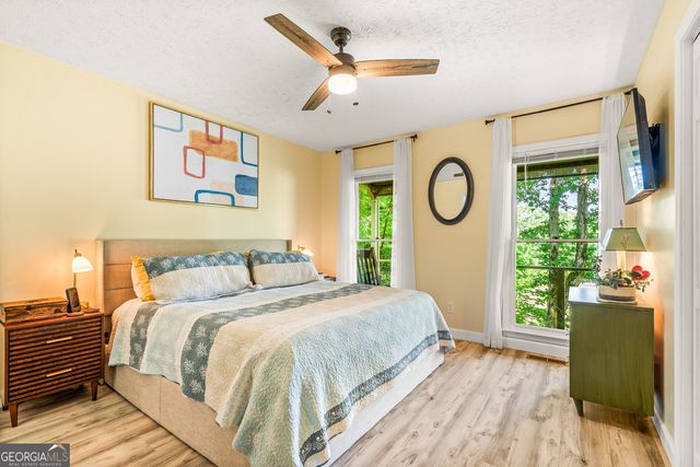 534 Mountainside Drive, Rabun Gap, GA 30568