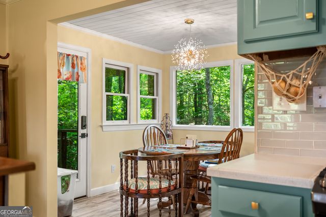 534 Mountainside Drive, Rabun Gap, GA 30568