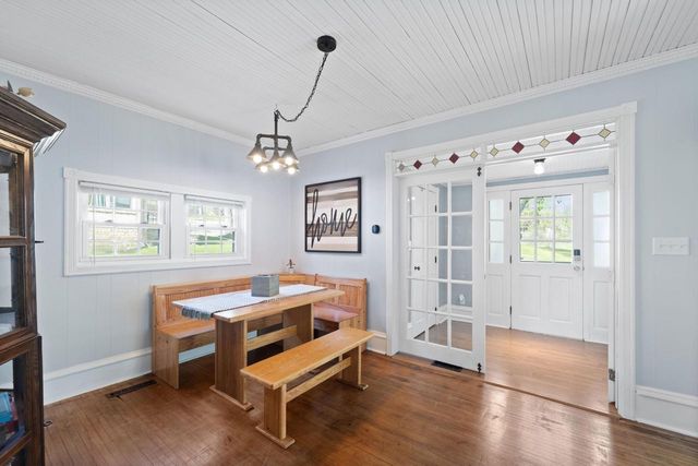 424 James STREET, Burlington, WI 53105