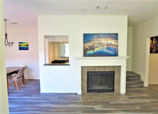 7447 Cambridge Street 38, Houston, TX 77054