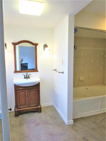 7447 Cambridge Street 38, Houston, TX 77054