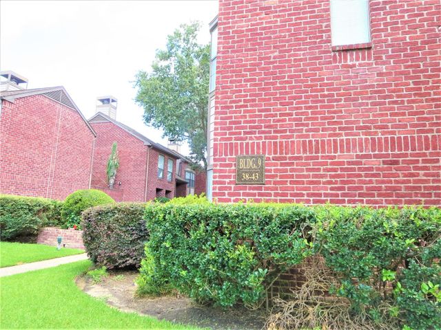 7447 Cambridge Street 38, Houston, TX 77054