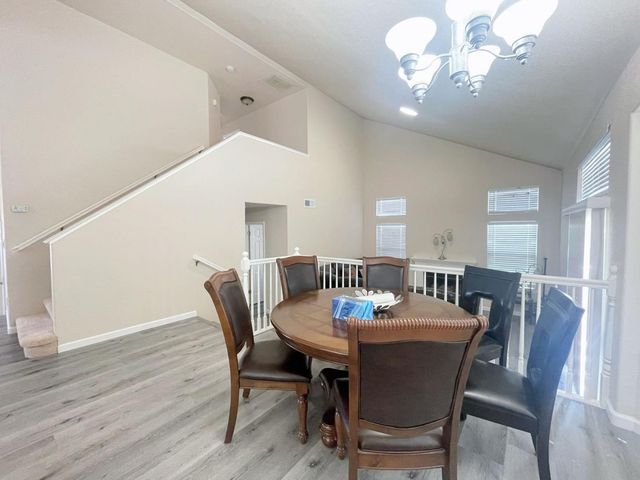 8668 Gossamer Way, Elk Grove, CA 95624