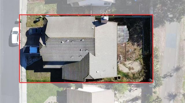 8668 Gossamer Way, Elk Grove, CA 95624