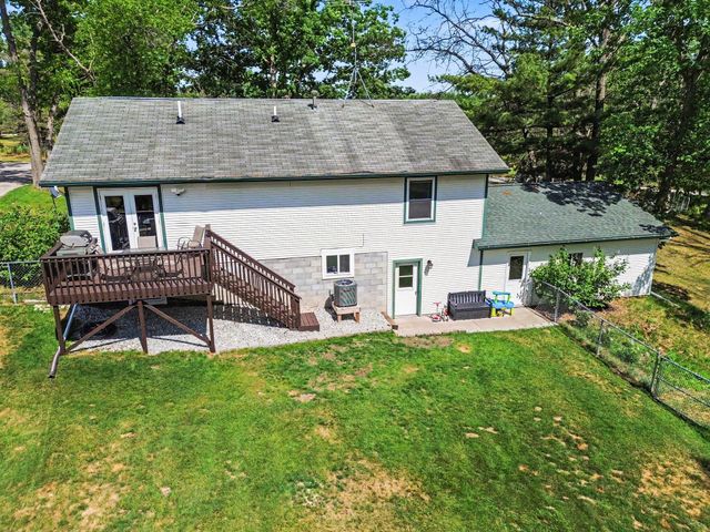2690 W Caribou Trail, West Branch, MI 48661